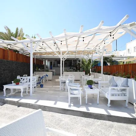 Otel Seaside Breeze Kamári